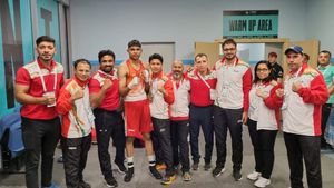 IBA World Boxing Championships: Nishant Dev enters pre-quarters with strong win