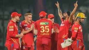 IPL 2023 Playoff Scenario: PBKS vs DC - Who can Qualify or Eliminate Today