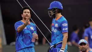 Sachin Tendulkar registers complaint with Mumbai Police after his name used illegally