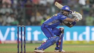 MI vs GT, IPL 2023: Twitter reacts as Suryakumar Yadav scores maiden IPL century against Titans