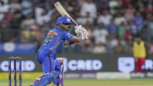 'Surya Rises, RCB Sets' - Twitter reacts as Suryakumar Yadav magic help MI beat RCB