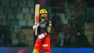 Virat Kohli becomes first player to score 7000 runs in IPL history, creates flurry of other record in Delhi