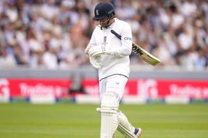 ENGvsAUS: England left to rue costly batting errors as Australia seize control at Lord’s on Day 3