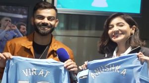 Virat Kohli, Anushka Sharma attend Wembley Stadium for FA Cup Final ahead of WTC clash - Watch