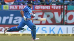 Aakash Chopra reveals how young MS Dhoni impressed him almost two decades ago