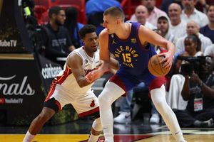 NBA Finals: Jokic, Murray have triple-doubles as Nuggets defeat Heat in Game 3 for 2-1 series lead