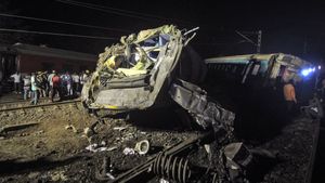 Odisha Train Accident: Virat Kohli, Abhinav Bindra and Other Sportsperson Offer Condolences