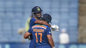 Rishabh Pant'a competitor for future India captaincy spotted by Wasim Akram, compares him to Sachin Tendulkar