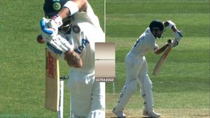 INDvsAUS: Sanjay Manjrekar highlights a major flaw in Virat Kohli's technique in the last couple of years