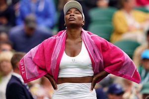 Wimbledon 2023: Venus Williams beaten by Elina Svitolina on return