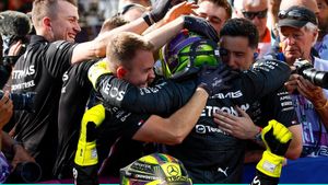 Hungarian Grand Prix 2023: Lewis Hamilton claims pole position ahead of Max Verstappen in Qualifying