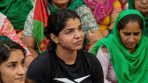 Asian Games wrestling trials: Sakshi Malik accuses government of 'breaking unity of wrestlers'