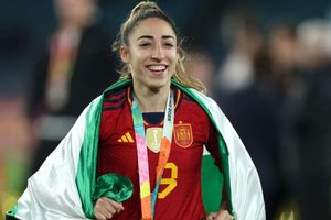 Olga Carmona learns of father’s death after scoring World Cup-winning goal