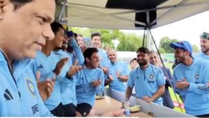 Indian cricket team in Ireland goes berserk as Chandrayaan-3 makes successful landing on Moon - Watch Video