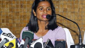 Dutee Chand's Shocking Diagnosis: Stage 1 Cancer Threatens Athletic Career!
