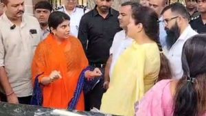 Ravindra Jadeja's MLA wife Rivaba has verbal spat with BJP MP and Mayor at public event, video goes viral