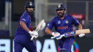 Shreyas Iyer, KL Rahul haven't played for 4 months, nobody an automatic choice: Rohit Sharma ahead of Asia Cup