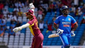 India vs West Indies 1st T20I: Jason Holder, Rovman Powell spoil Team India's party with 4-run win in Trinidad