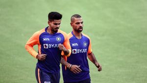 World Cup 2023: Shikhar Dhawan makes his choice between Suryakumar Yadav and Sanju Samson for No. 4 spot