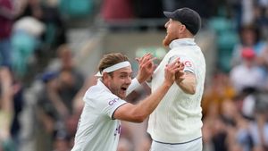Ashes 2023: England win fifth Test; level series 2-2 as Stuart Broad signs off in style