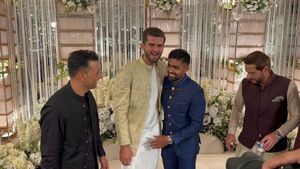 Shaheen Afridi marries Shahid Afridi's daughter Ansha; Babar Azam, other Pakistan stars attend ceremony