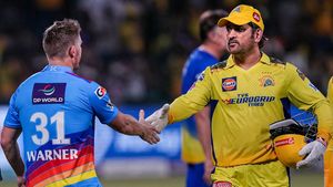 David Warner picks Jacques Kallis as GOAT Cricketer, MS Dhoni biggest finisher