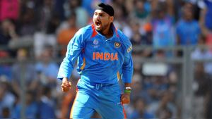 World Cup 2023: Harbhajan Singh's veiled dig at Rohit Sharma, Rahul Dravid for ignoring these two star players