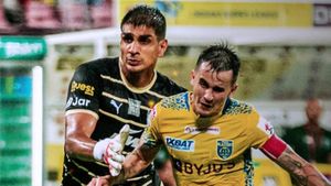 ISL 2023-24: Error-prone Bengaluru FC lose 1-2 to Kerala Blasters in Southern Derby