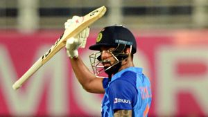 Asia Cup 2023: Sunil Gavaskar offers solution to save KL Rahul from injury but at cost of star India batter