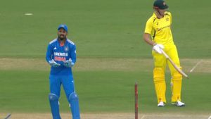 IND vs AUS: Bizarre stumping, missed run out chance and more howlers - KL Rahul takes centre stage in Mohali