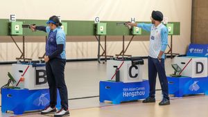 Asian Games 2023 Shooting: Divya TS, birthday boy Sarabjot Singh miss gold by a whisker, settle for silver in 10m air pistol mixed team
