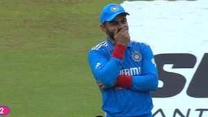 Asia Cup 2023: Virat Kohli bursts into laughter as Mohammed Siraj runs crazy to save boundary