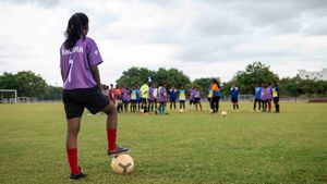Anusha Mandala: Andhra girl's incredible wings for glory - from Rural fields to National Football