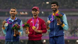 Asian Games 2023 Highlights, October 1: Avinash Sable, Tajinderpal Singh Toor bag gold medals; Badminton team settles for silver, bronze for Nikhat Zareen