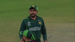 Babar Azam lambasts Mohammad Nawaz after South Africa defeat, video goes viral