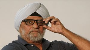 India Legend Bishan Singh Bedi passes away at 77