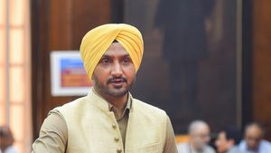 Harbhajan Singh picks Hardik Pandya replacement vs New Zealand, wants Rohit to play SKY, Shami
