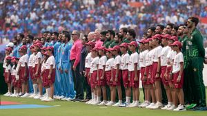 IND vs PAK, World Cup 2023: Hardik Pandya and the National Anthem in Ahmedabad - A Smile speaking Billion Words!