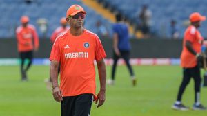 Rahul Dravid's head coach tenure to end after World Cup 2023: Five ex-India cricketers who can replace him