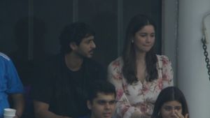 IND vs BAN: Sara Tendulkar spotted in VIP box as Shubman Gill and Rohit Sharma eye strong start vs Bangladesh