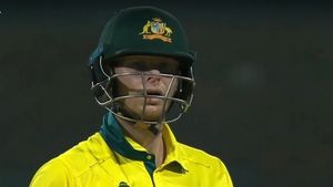 SA vs AUS, World Cup 2023: Out or not? Steve Smith left stunned with DRS review decision, nods head in disagreement