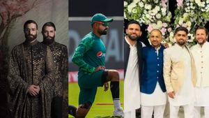 Pakistan player reportedly spends INR 7 Lakh in India for Shopping!