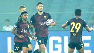 Kerala Blasters vs Hyderabad FC Live Score, ISL 2023-24: KBFC 1-0 HFC 2nd half begins
