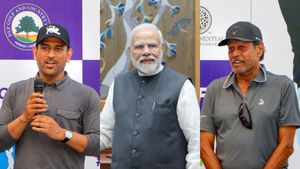IND vs AUS, World Cup 2023 Final: PM Modi, MS Dhoni & Kapil Dev Expected To Be Among Guest List In Ahmedabad