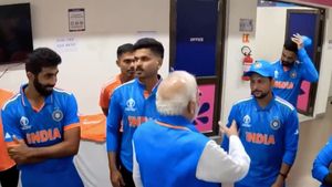 What PM Narendra Modi said to each Team India member separately in dressing room after World Cup Final loss