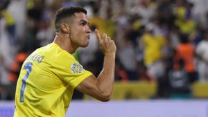 That's Why He Is The GOAT! - Fans React After Ronaldo Rejects Penalty Awarded In Asian Champions League