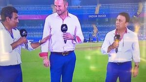 IND vs NZ: Sunil Gavaskar slams 'morons' amid 'pitch fixing' allegation on BCCI in World Cup 2023 knockouts