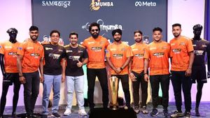 PKL Season 10: U Mumba unveil Jersey in presence of Sam Bahadur star Vicky Kaushal; check out the features 