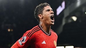 Raphael Varane Transfer: Bayern Munich Considering Shock Move For Man Utd Defender In January Window