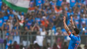 Virat Kohli Slams Majestic 50th ODI Century: King Kohli Completes His Idol Sachin Tendulkar's Prophesy